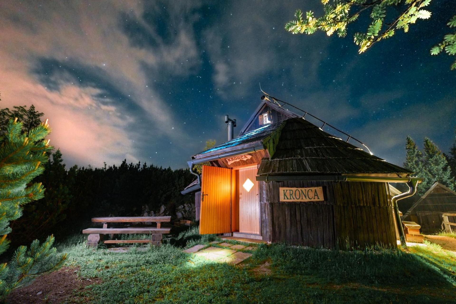 Koca Kronca - Velika Planina Стаховица Экстерьер фото